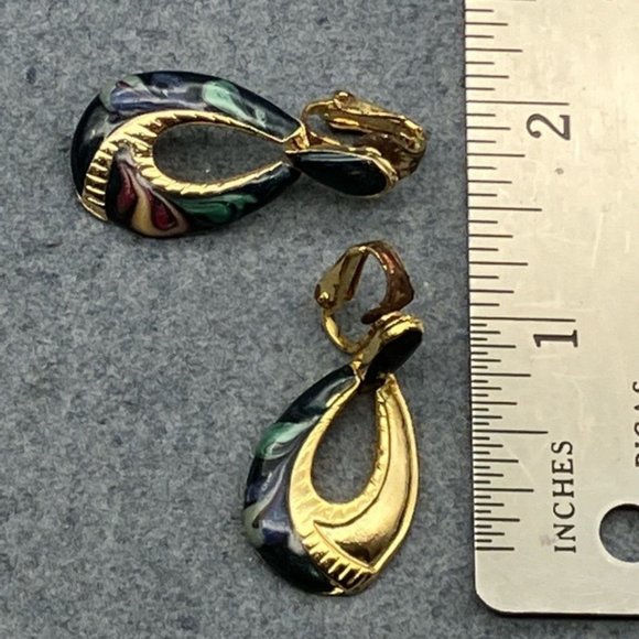 Clip On Earrings As Is Teardrop Hoop Gold Green Red Cream Enamel Swirl USA - Picture 6 of 7